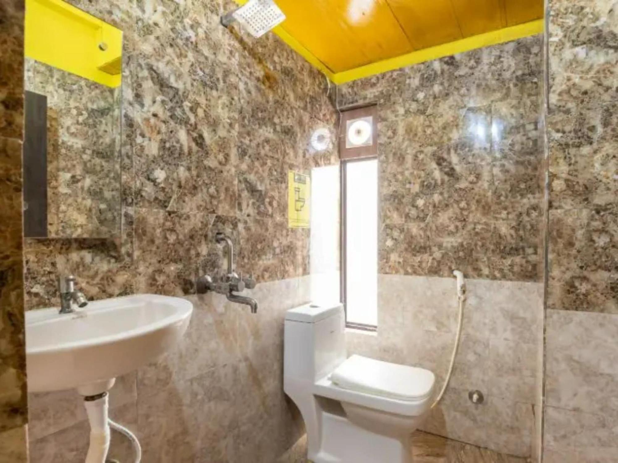 The Hosteller Дехрадун Номер фото